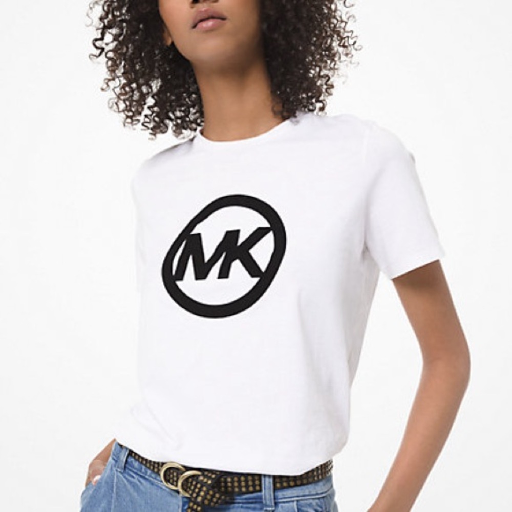 New with Tags Michael Kors White T-Shirt with Black Logo - Size X-Small